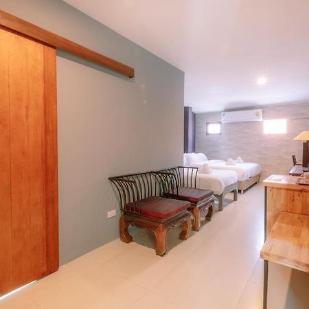 64House Hotel Чиангмай Екстериор снимка