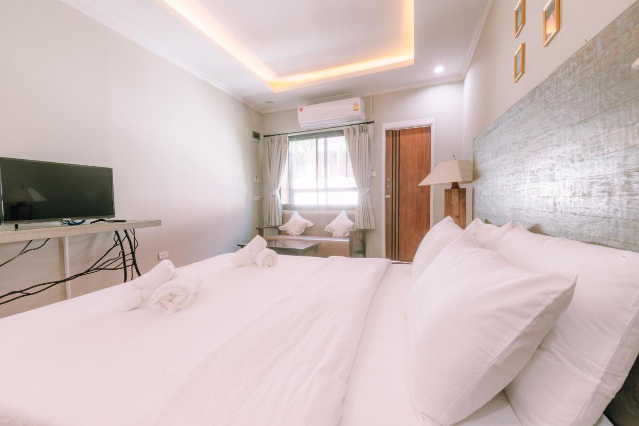 64House Hotel Чиангмай Екстериор снимка